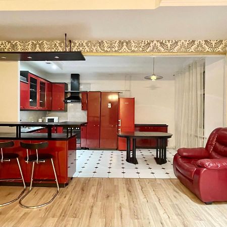 Home Apart 4 Минск Екстериор снимка