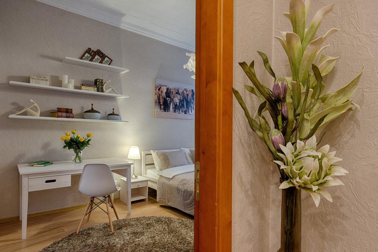 Home Apart 4 Минск Екстериор снимка