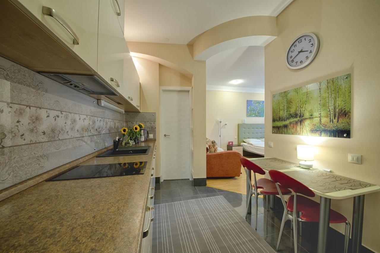 Home Apart 4 Минск Екстериор снимка