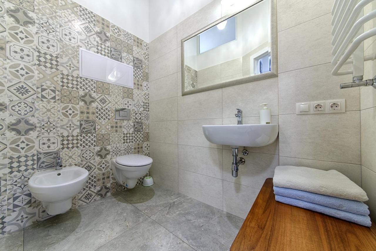 Home Apart 4 Минск Екстериор снимка